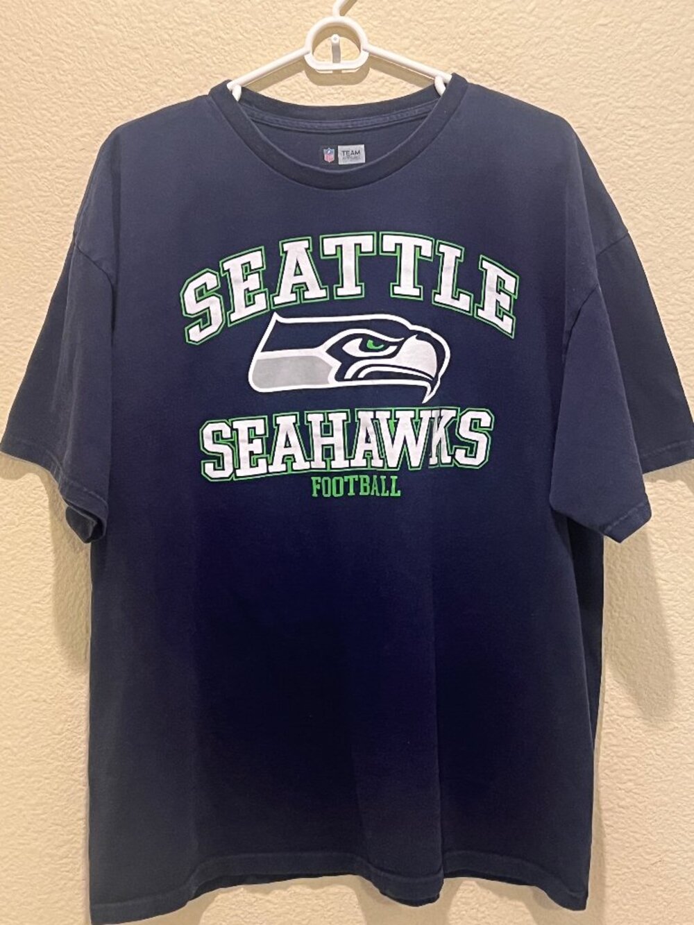 Seattle Seahawks NFL T-Shirt Mens 2XL Navy Blue